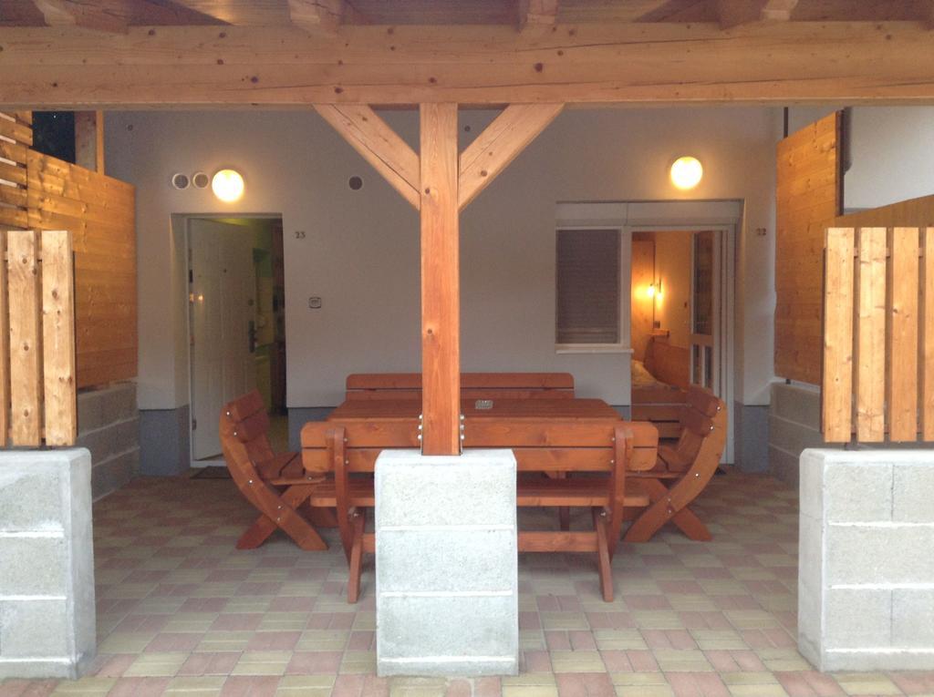 Hotel Pannon Panzio Restaurant Pannonhalma Zewnętrze zdjęcie